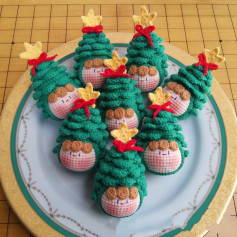 Búp bê len hình cây thông Noel dễ thương và sáng tạo