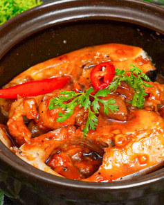 Cá Basa Kho Nước Cơm Sánh Bóng, Thịt Ba Rọi Thấm Vị