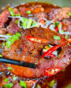 Cá Kho Tương Ớt Mật Mía Đậm Đà Hương Vị