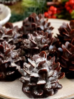 Charming Chocolate Pine Cones: A Festive Vegan Delight