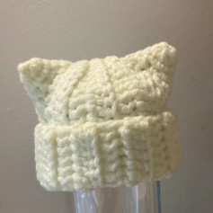 Chunky Crochet Cat Ear Hat Pattern for Beginners