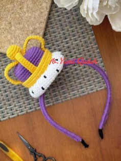 Crochet Crown Headband Pattern for Royal Celebrations