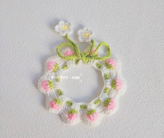 Crochet Floral Wreath Pattern with Pink and White Flowers