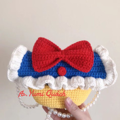 Crochet Pattern: Snow White Inspired Handbag with Red Bow