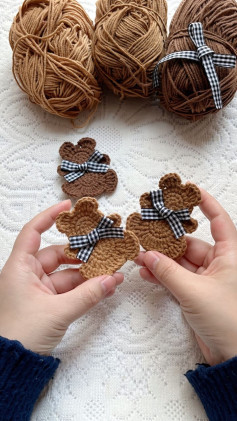 Crochet Teddy Bear Pattern with Checkered Bows and Brown Yarn
