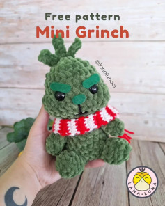 Crochet Your Own Mini Grinch with Free Pattern Guide