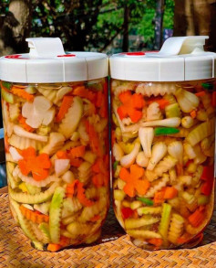 Củ Kiệu Ngâm Chua Ngọt Giòn Ngon Ngày Tết