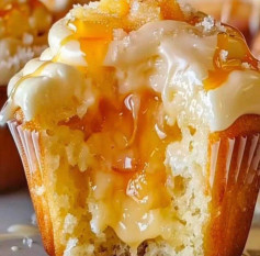 Cupcakes de Pêssego com Cream Cheese e Toque de Mel