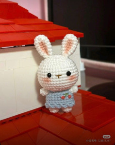 Cute Crochet Bunny in a Dress Amigurumi Pattern