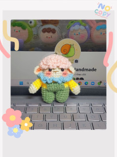 Cute Crochet Doll Pattern for Beginners and Enthusiasts