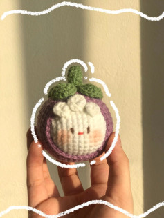 Cute Crochet Mangosteen Amigurumi Pattern for Beginners