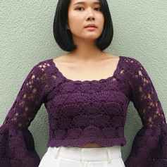 Elegant Crochet Lace Top with Bell Sleeves Pattern