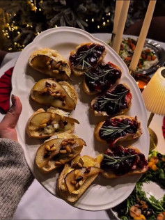 Festive Brie and Camembert Holiday Bruschetta Delight