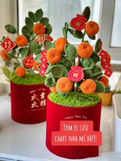 Handcrafted Citrus Joy: Crochet Mandarin Trees