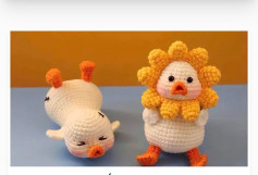 Móc Len Hình Vịt Ngộ Nghĩnh Đội Nón Hoa Mặt Trời