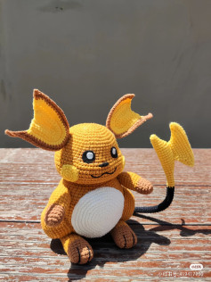 Móc len thú bông hình chuột điện đáng yêu cho người mê đan móc