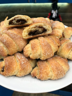 Ніжні сирні рогалики з Nutella - смак, від якого важко відірватися