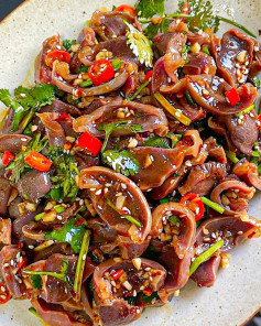 Nộm Mề Gà Giòn Sần Sật Chua Cay Mặn Ngọt Ăn Là Ghiền