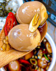 Trứng Gà Ngâm Xì Dầu Thơm Ngon, Mặn Mà, Ăn Là Ghiền