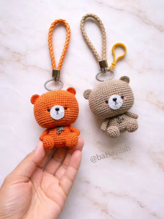 الگوی قلاب بافی خرس های کوچک با جاکلیدی