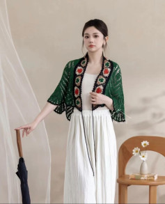 Áo khoác ren móc tay với hoa văn cổ điển và hiện đại