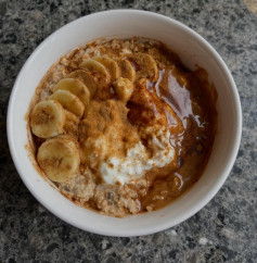 Banana Bliss Overnight Oats with Peanut Butter Drizzle