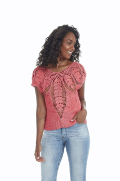 Blusa de Crochê com Design Elegante e Detalhado