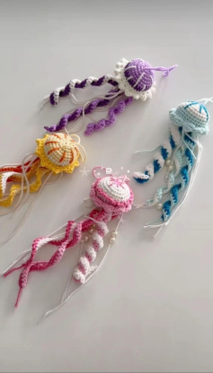 Crochet Jellyfish Pattern: Colorful Amigurumi Sea Creatures