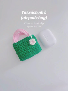 Crochet Pattern for Small Flower Earphone Pouch with Diagram