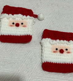 Crochet Santa Claus Face Pouch for Christmas Gifts