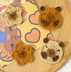 Cute Bear and Paw Crochet Pattern for Beginners