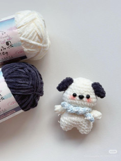 Cute Crochet Puppy Pattern with Soft Yarn Colors