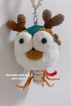 Cute Crochet Reindeer Keychain Pattern with Big Eyes and Antlers