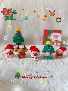 Festive Crochet Patterns: Santa, Reindeer, and Christmas Tree Creations