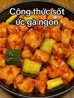Gà Sốt Chua Ngọt Cùng Dưa Leo Tươi Mát