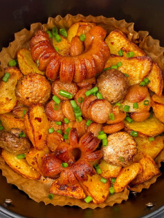 Khoai Tây Xúc Xích Nướng Giòn Tan, Ngon Khó Cưỡng