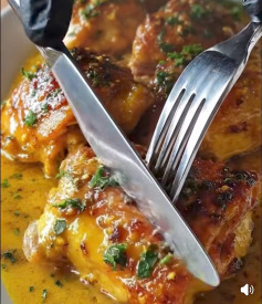 Muslos de Pollo en Salsa de Mostaza y Miel