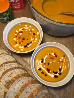 Roasted Autumn Veggie Soup with Chilli Oil Swirl