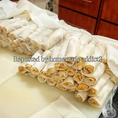 Spicy Chicken and Cheese Spring Rolls