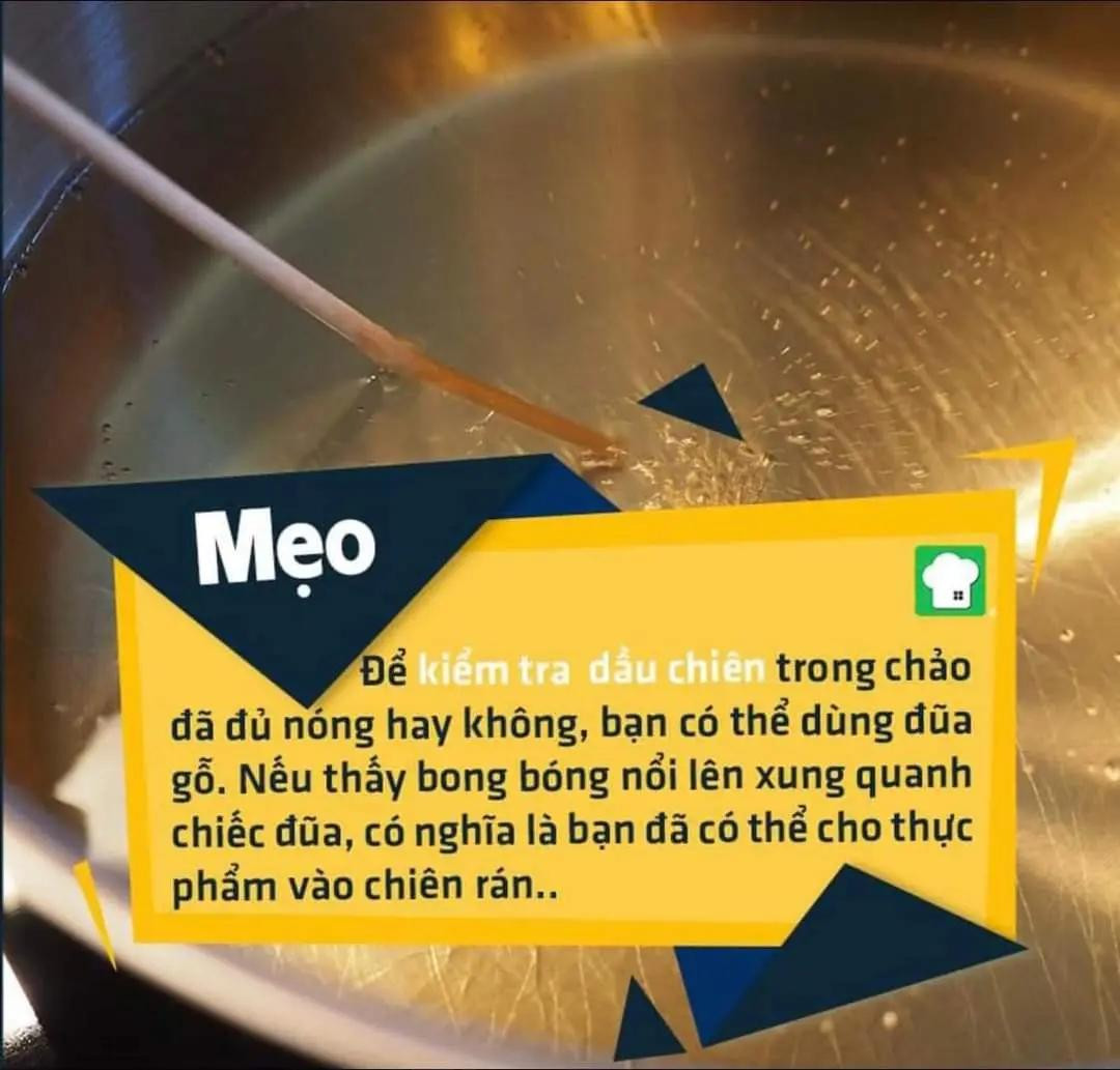 11 Mẹo Bếp Hay: Cách Thái Cà Chua, Vắt Chanh, Giảm Cay Ớt và Luộc Mì Không Bị Dính