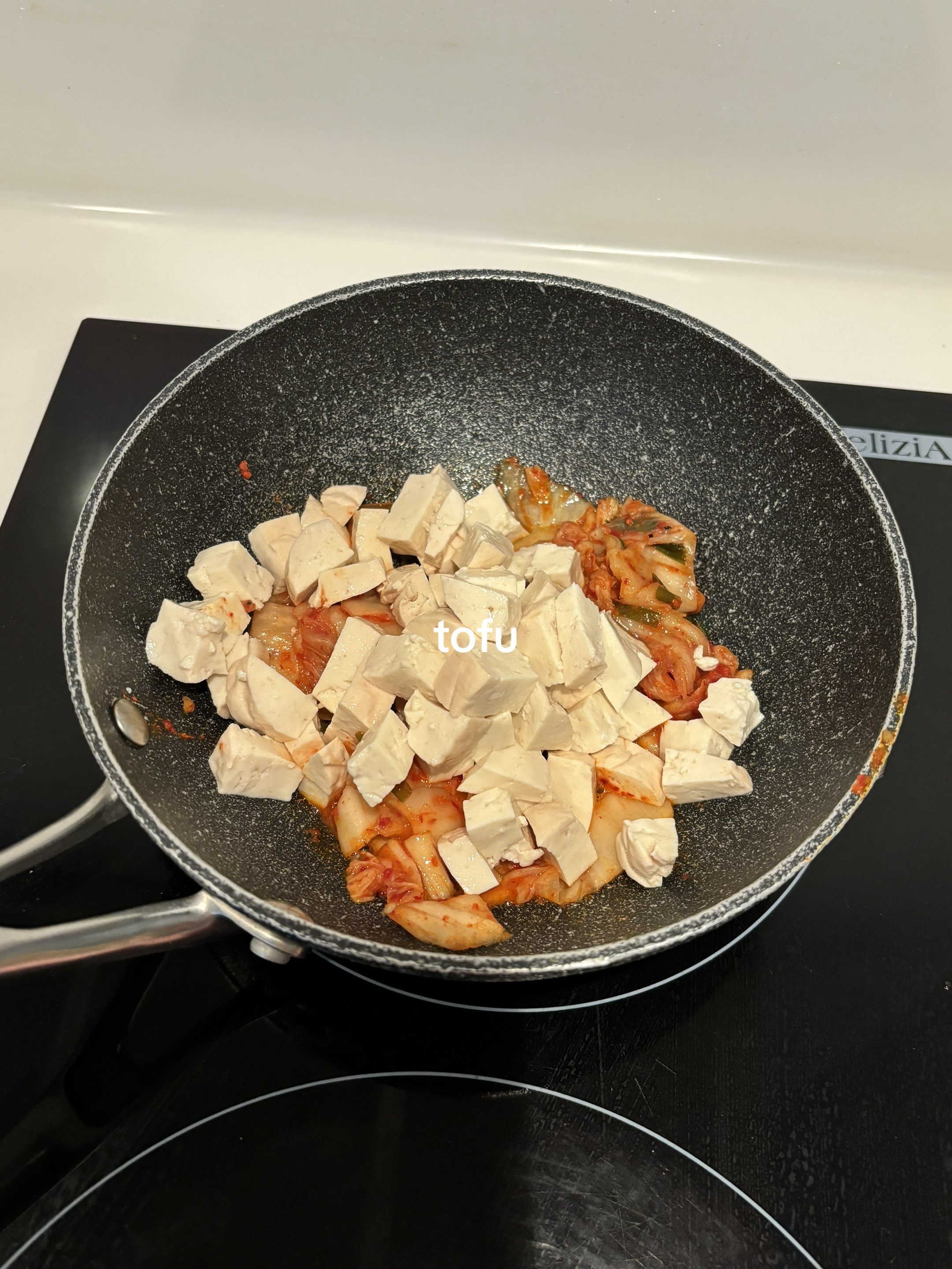 5 minute kimchi tofu egg stir-fry