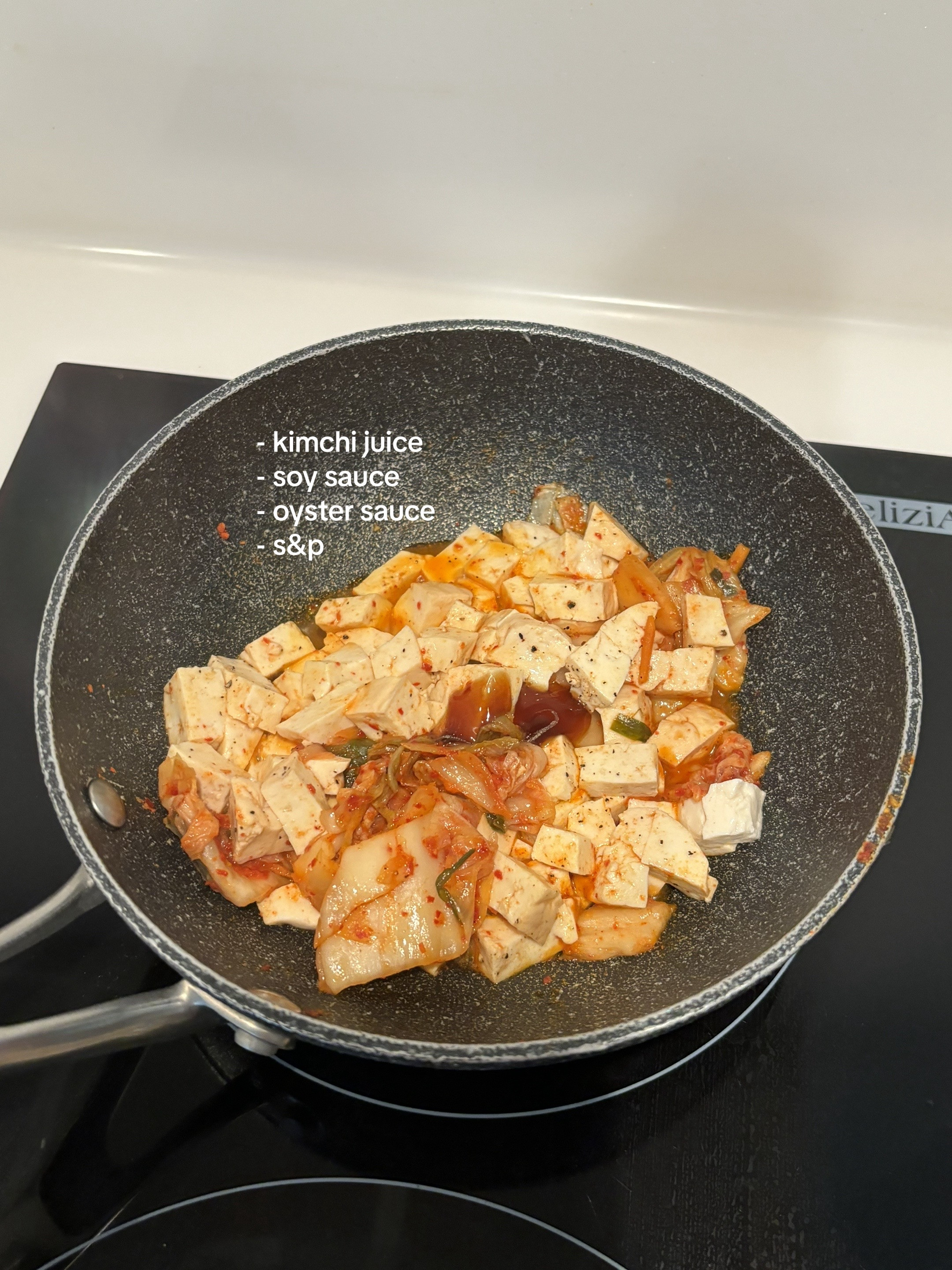 5 minute kimchi tofu egg stir-fry