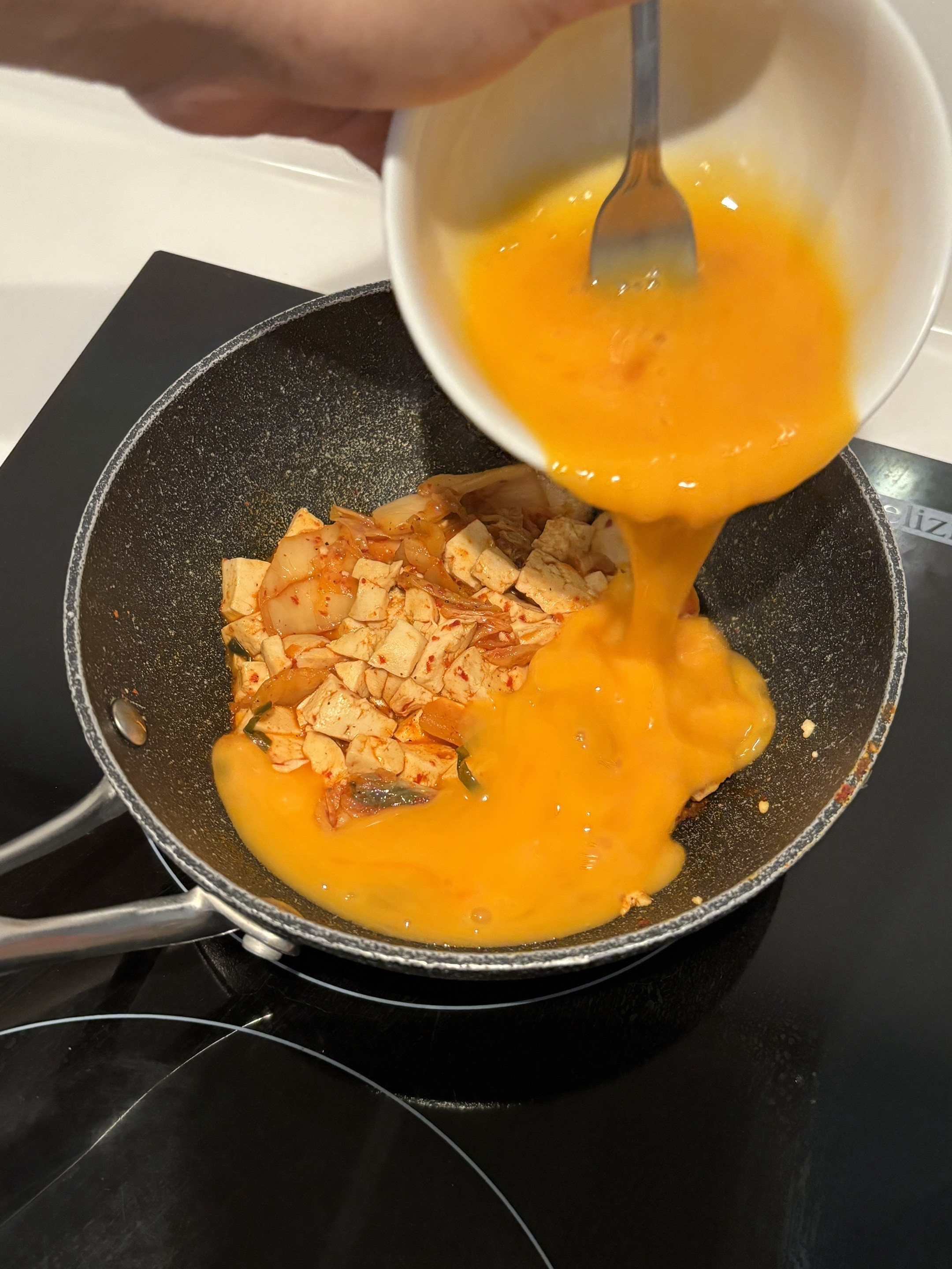 5 minute kimchi tofu egg stir-fry