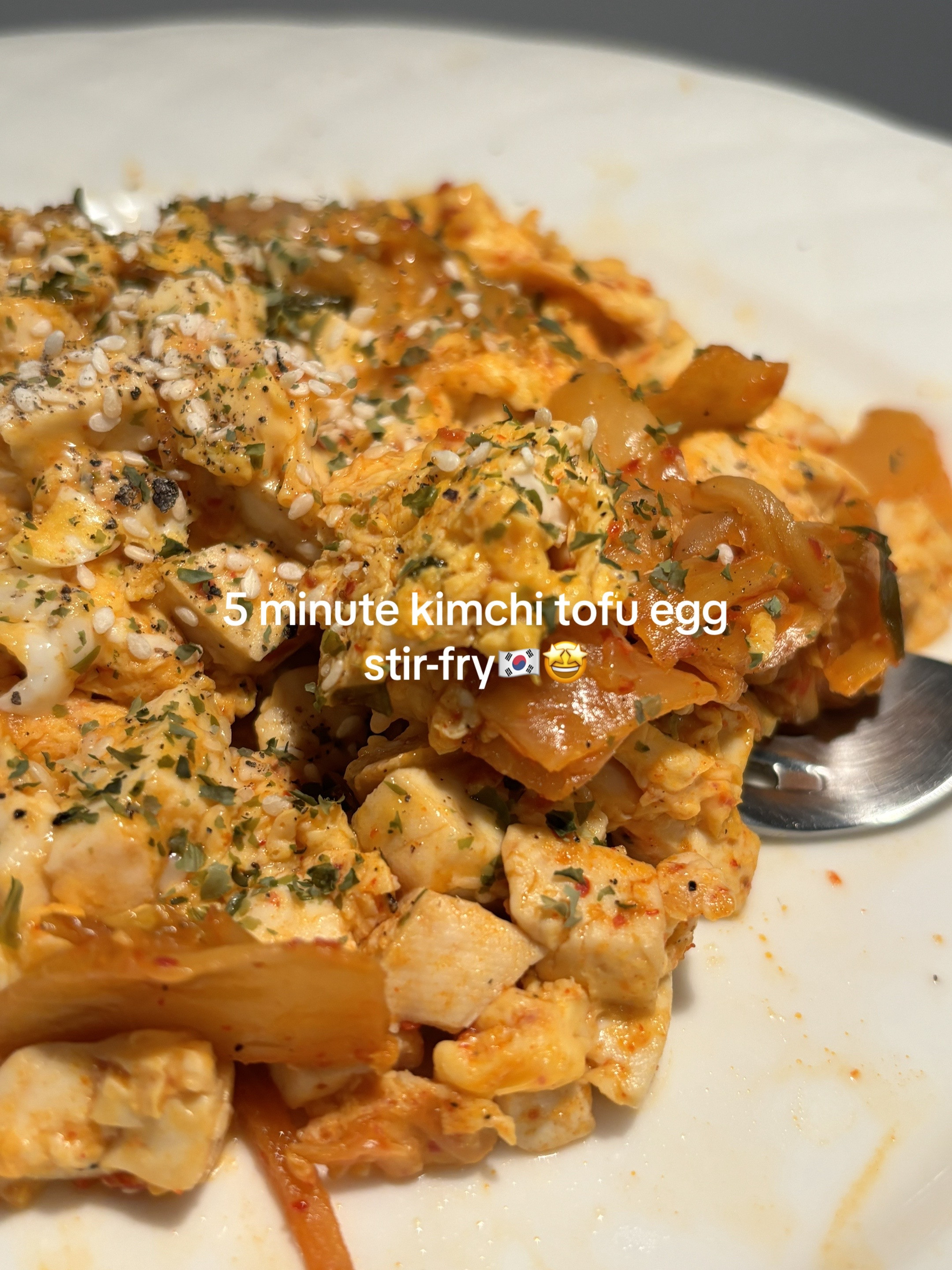 5 minute kimchi tofu egg stir-fry