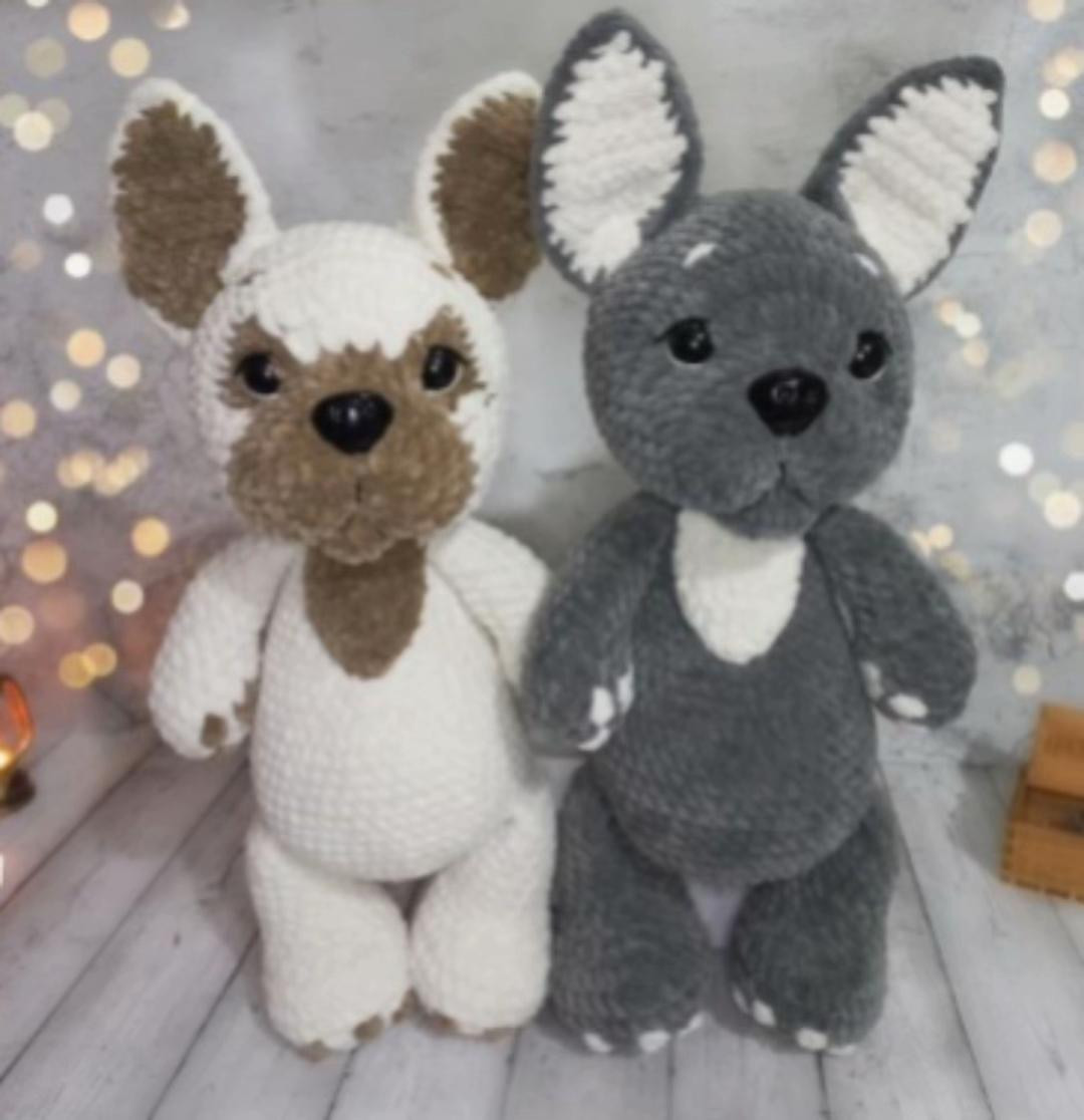 Amigurumi Bulldog Crochet Pattern - White and Grey Velur Yarn Tutorial