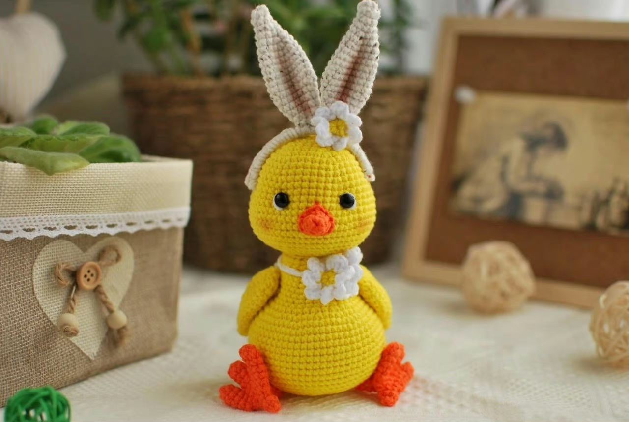 Amigurumi Bunny Chicken Crochet Pattern with Step-by-Step Instructions