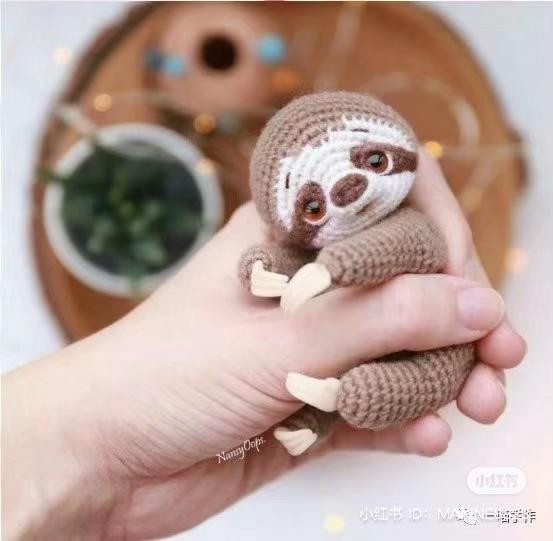 Amigurumi Sloth Crochet Pattern Tutorial