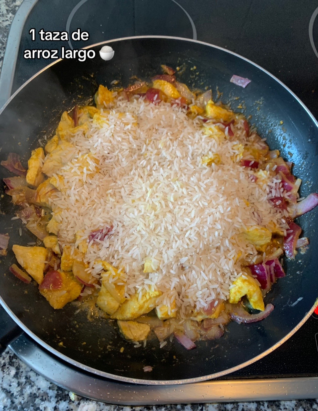 Arroz con pollo al curry: receta fácil y deliciosa