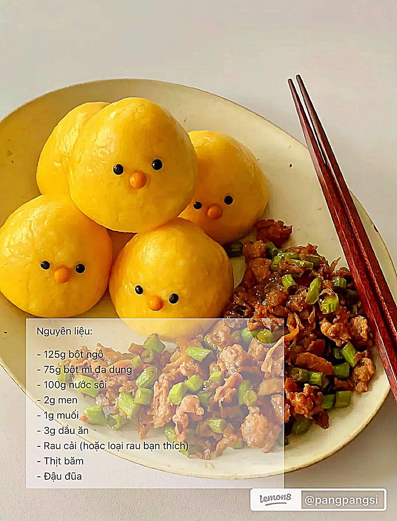 Bánh ngô hấp bột gà wowotou hình con gà dễ thương ăn kèm nhân thịt băm và đậu đũa