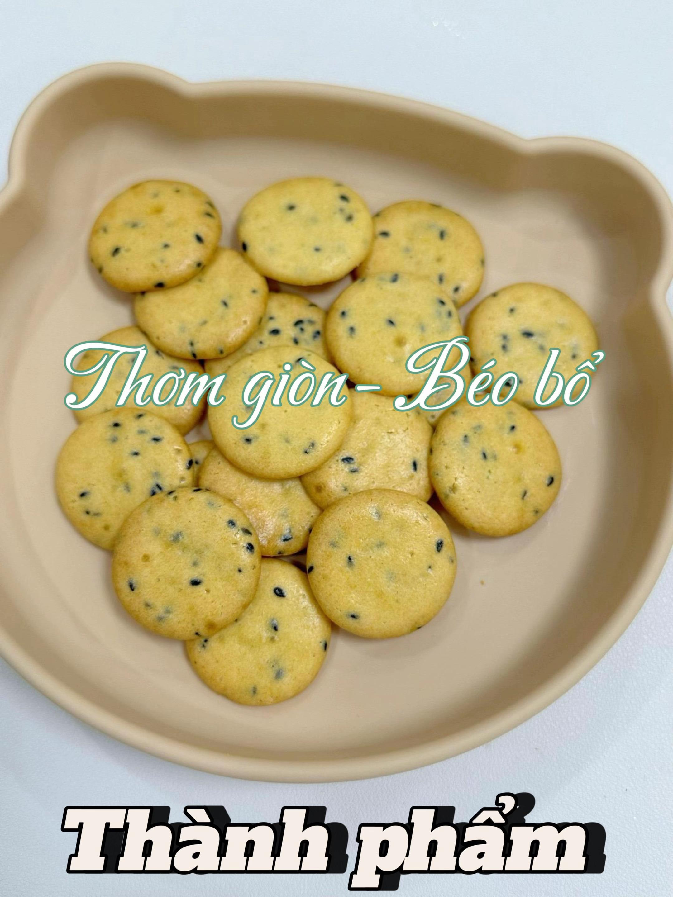 Bánh quy mè đen thơm giòn béo bổ cho bé, công thức làm bánh quy dinh dưỡng từ trứng gà và sữa công thức